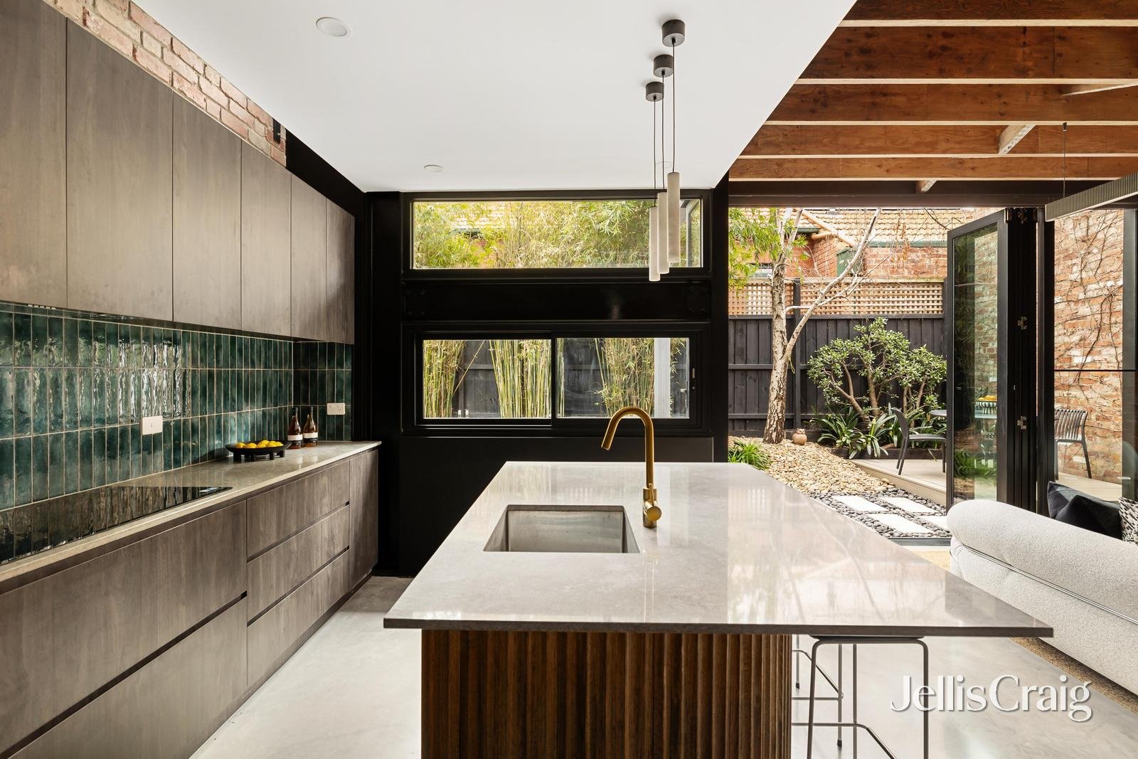13 The Crofts, Richmond image 3