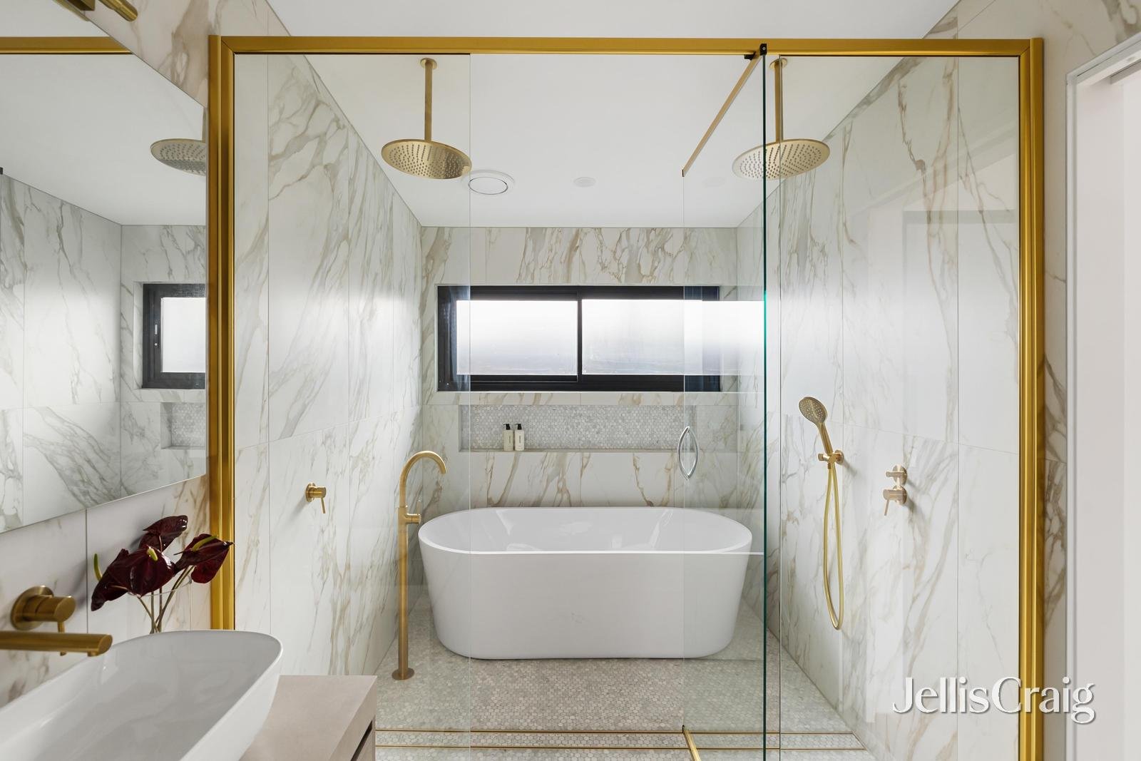 13 The Crofts, Richmond image 10
