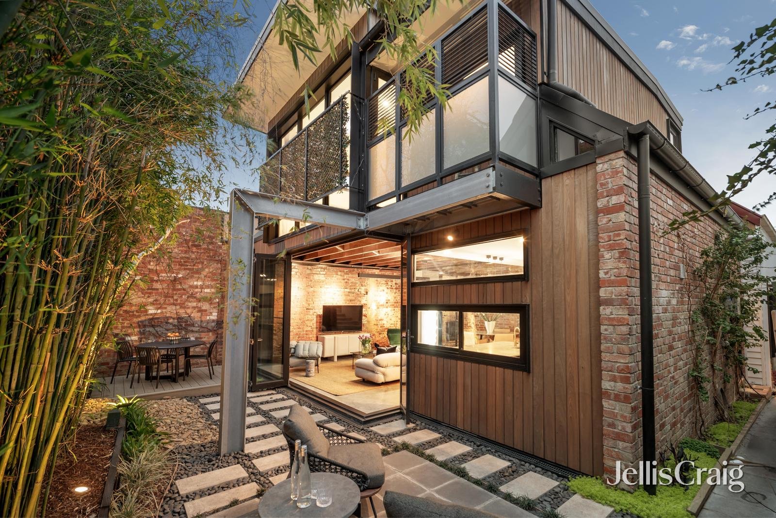 13 The Crofts, Richmond image 18