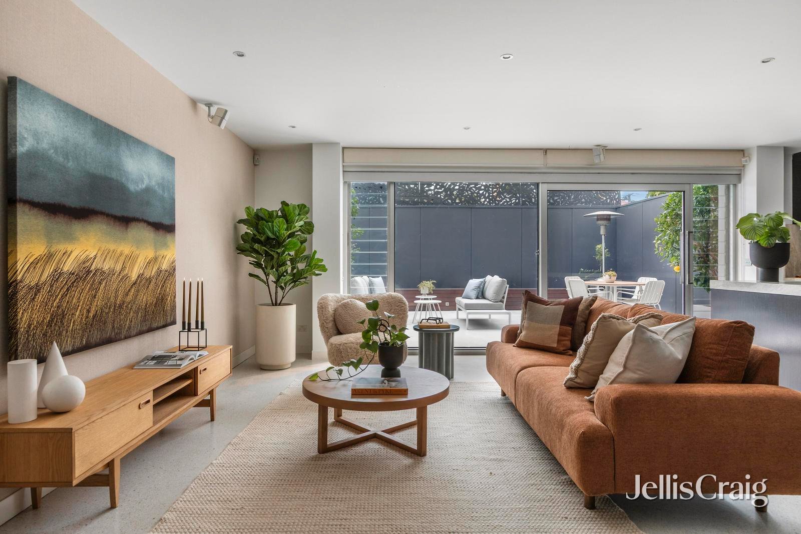 13 The Grove, Ascot&nbsp;Vale image 2
