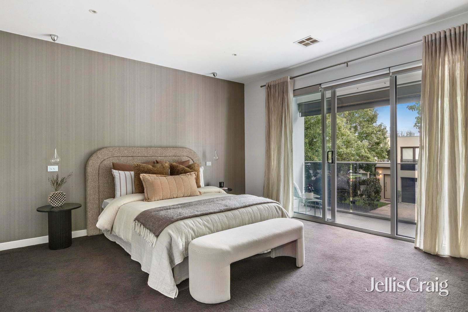 13 The Grove, Ascot&nbsp;Vale image 7