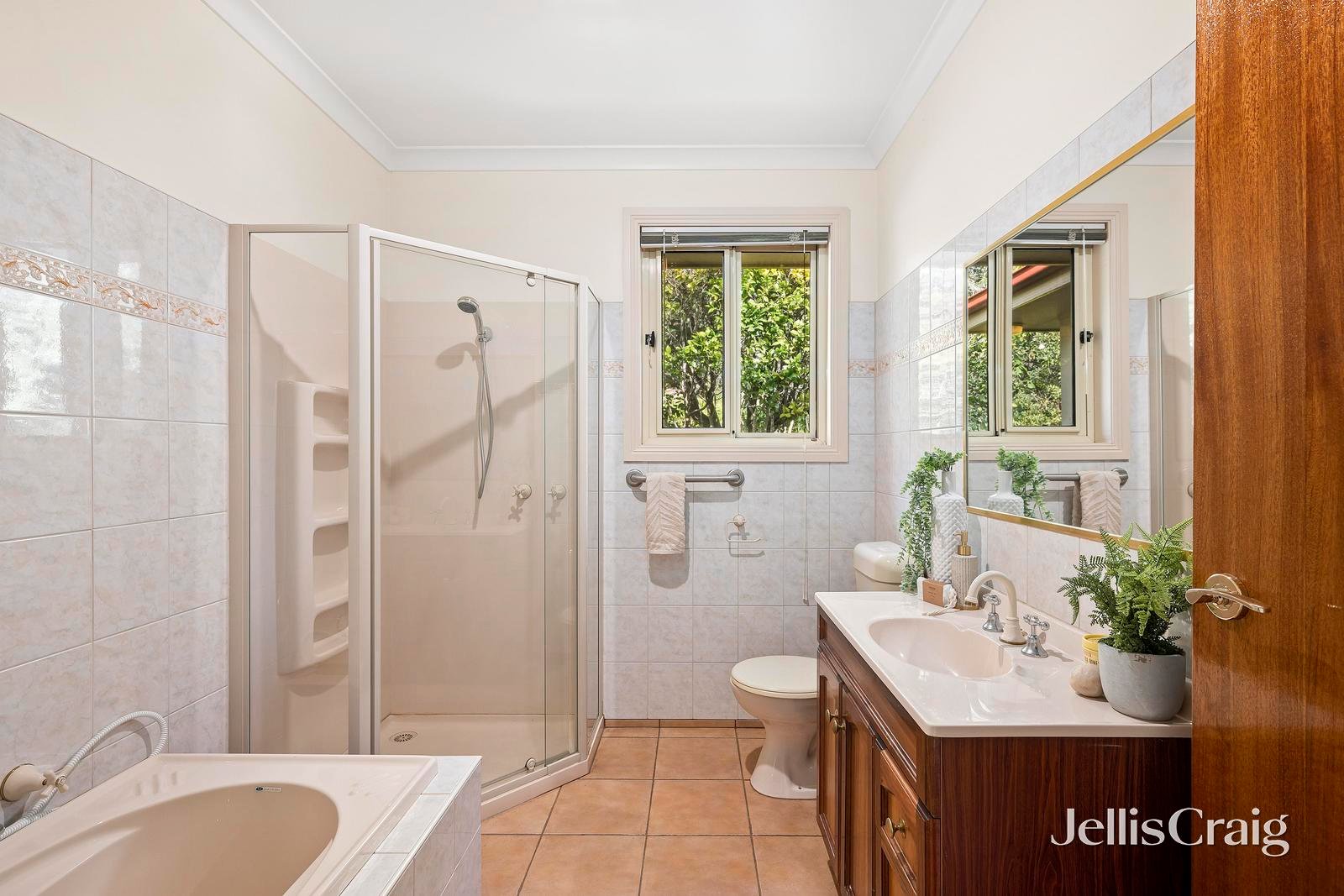 13 The Wridgeway, Mount Evelyn image 18