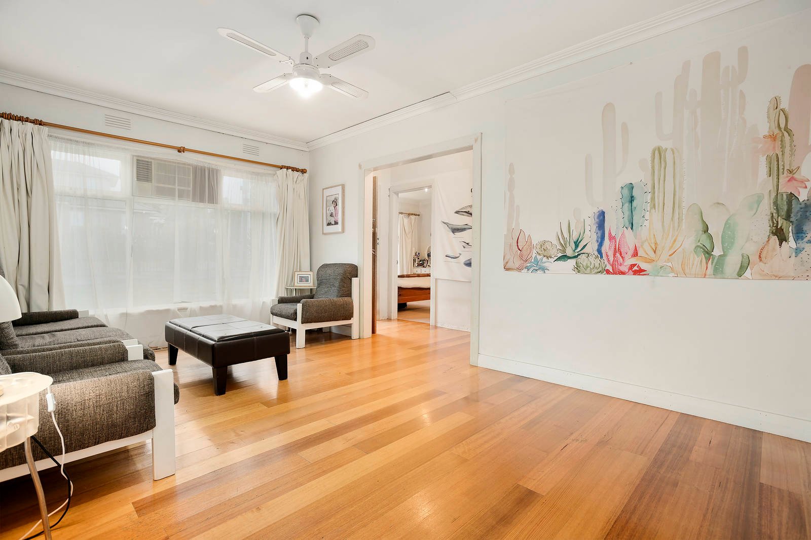 Property Gallery Thumbnail 3