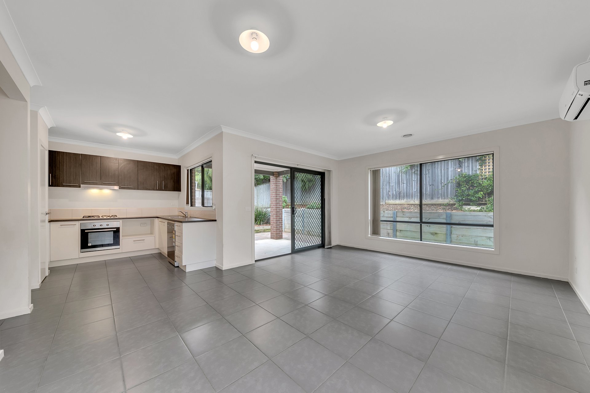 13 Tispa Drive, Leopold image 3