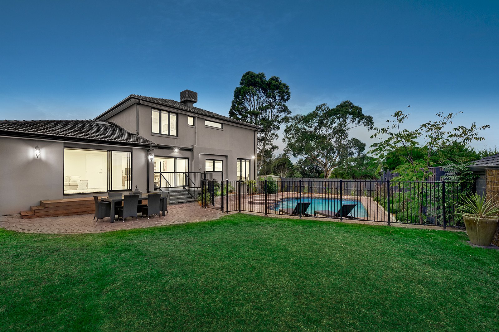 13 Tolstoy Court, Doncaster East image 8
