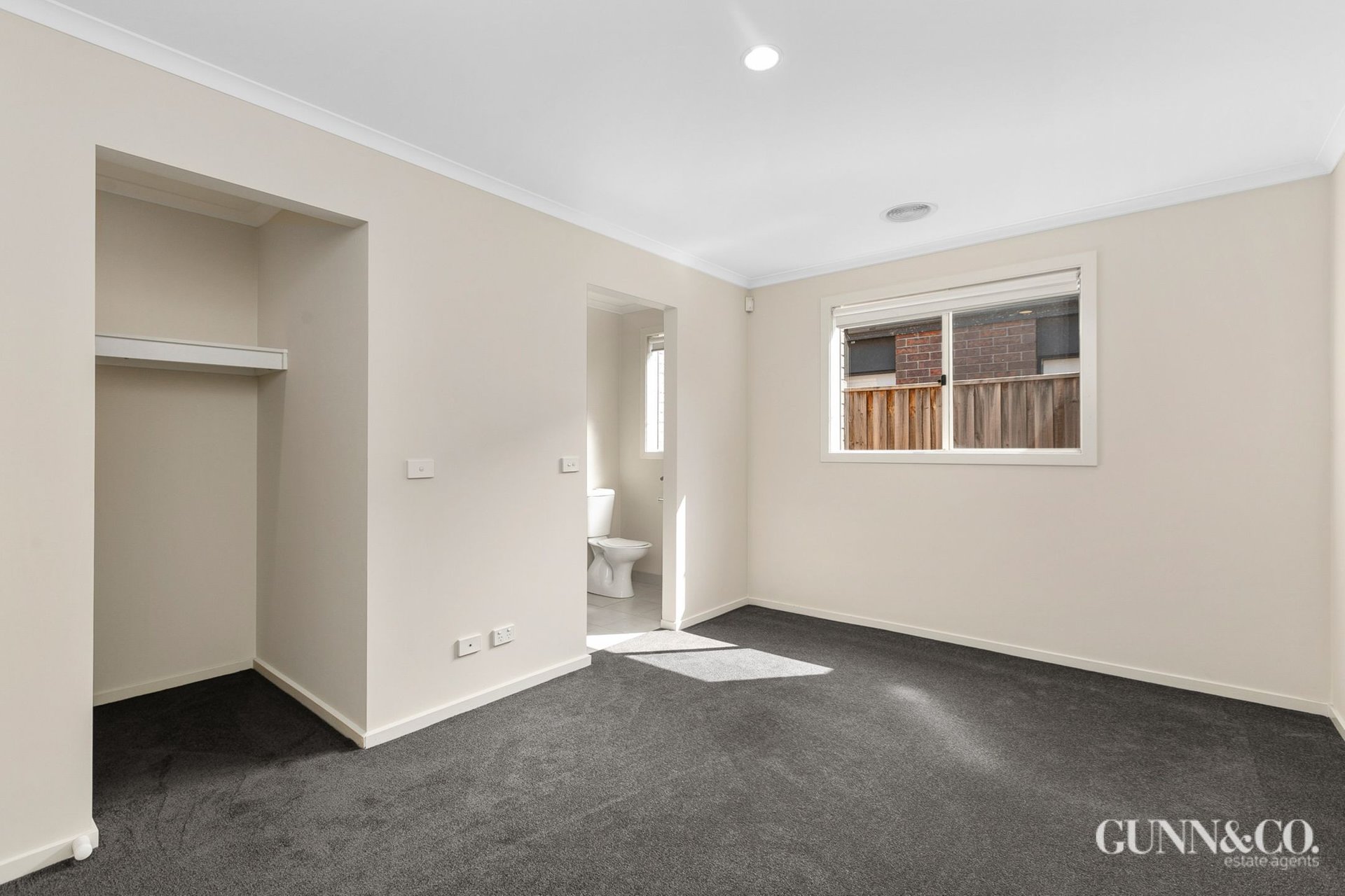 13 Tropic Circuit, Point Cook image 14