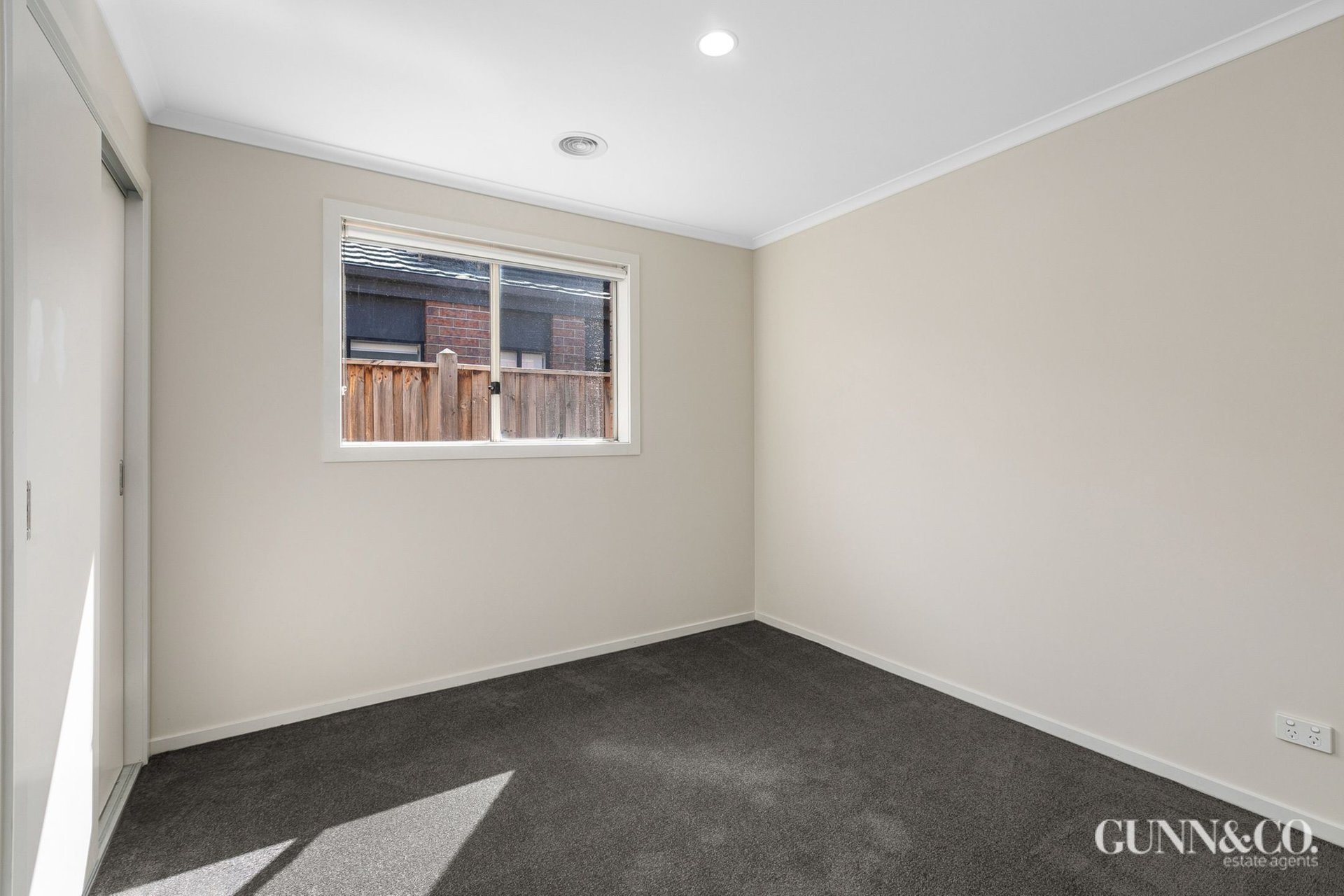 13 Tropic Circuit, Point Cook image 16