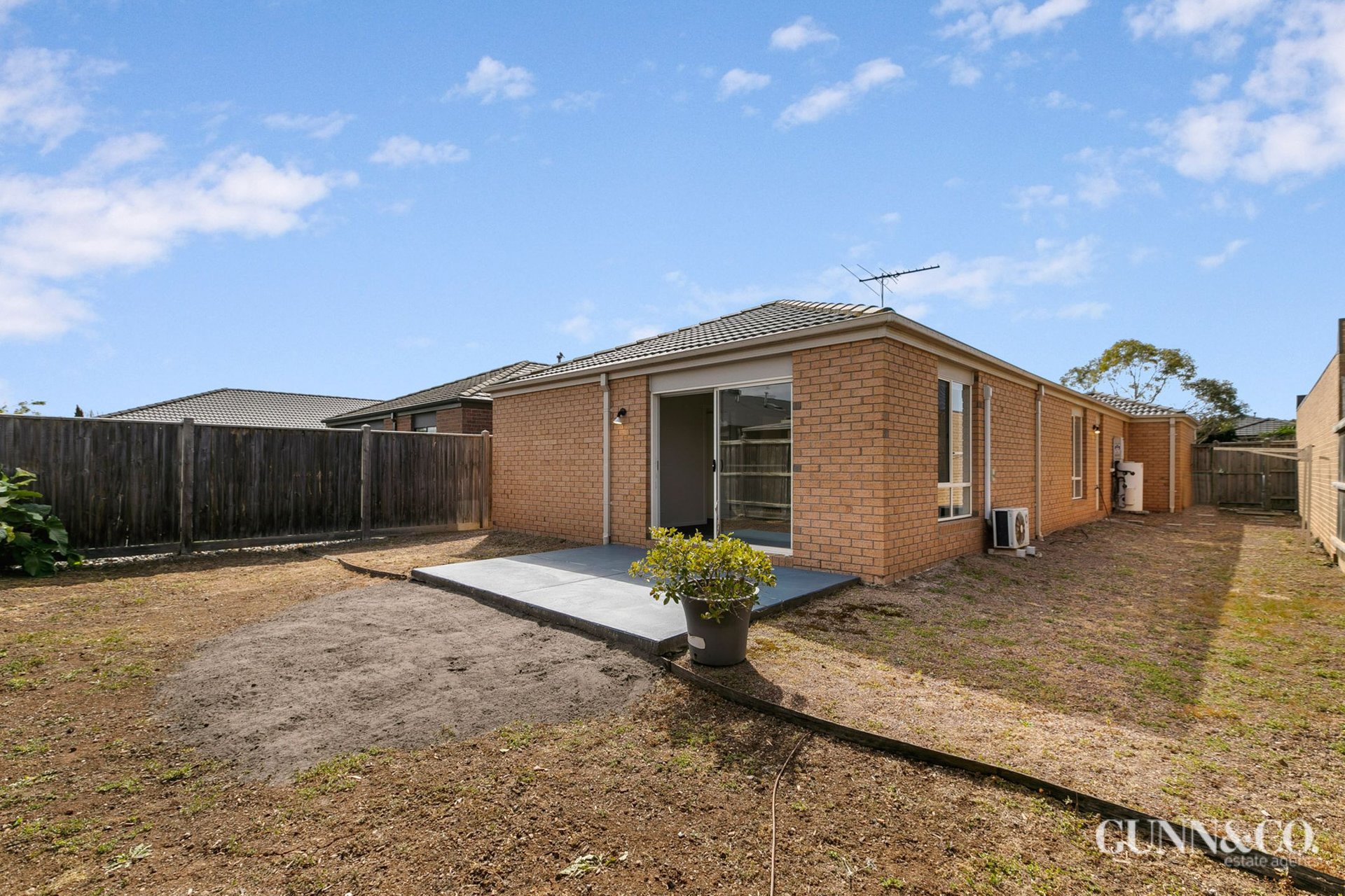 13 Tropic Circuit, Point Cook image 22