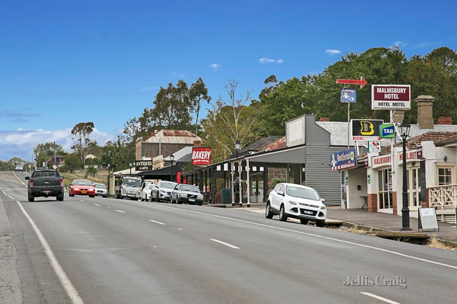 13 Tucker Street, Malmsbury image 4