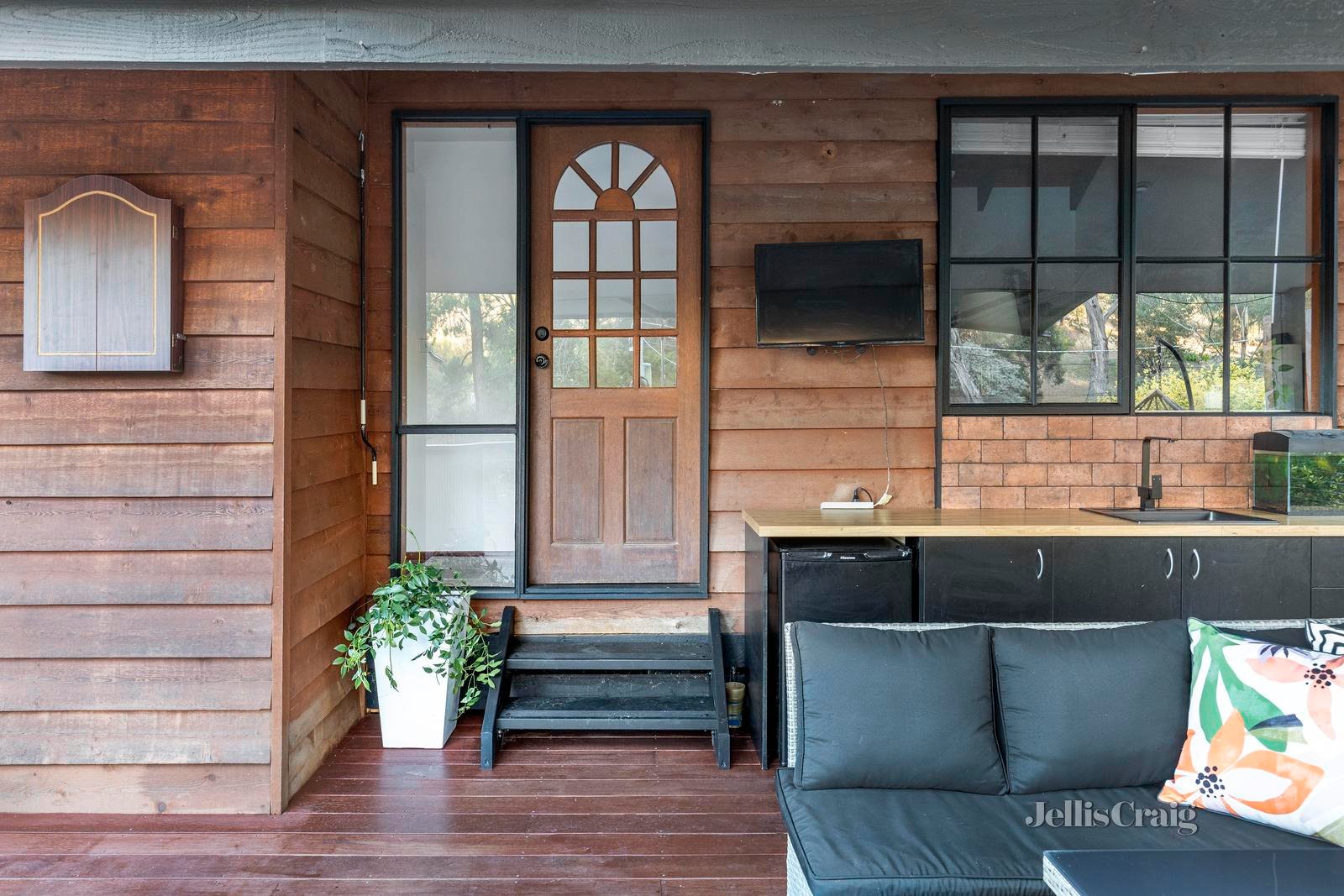 13 Valley Road, Wattle Glen image 3