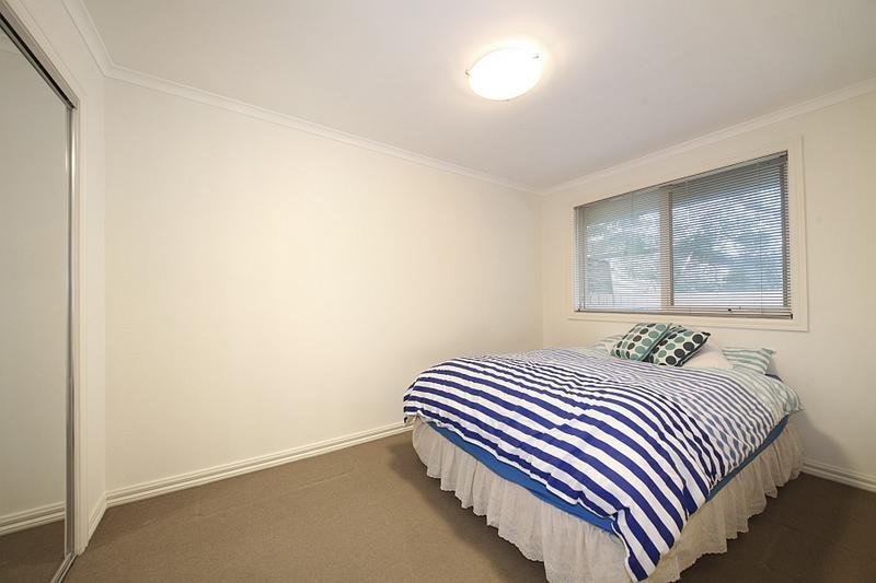 1 / 3 Victor Road BENTLEIGH