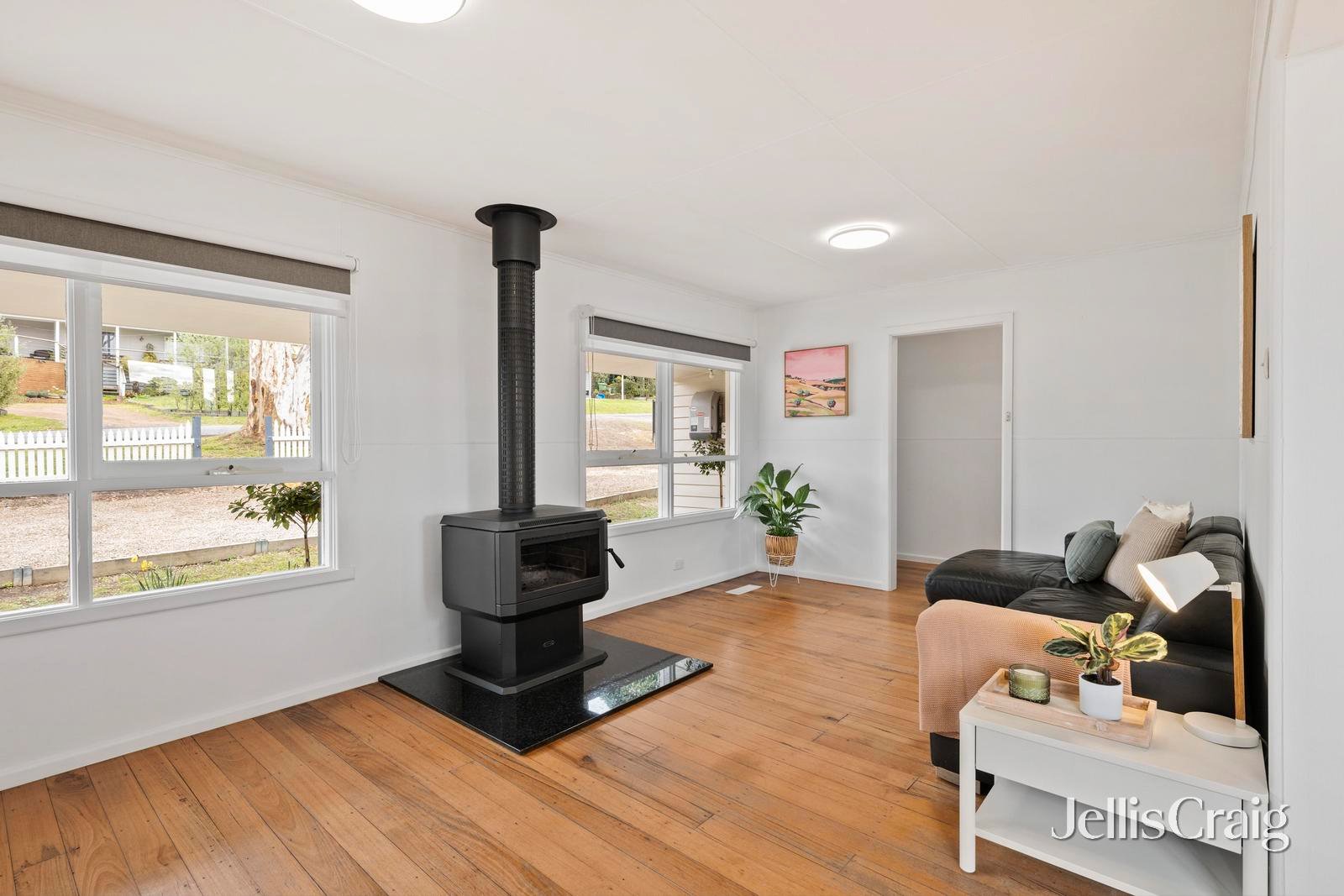 13 Victory Avenue, Wandin North image 5