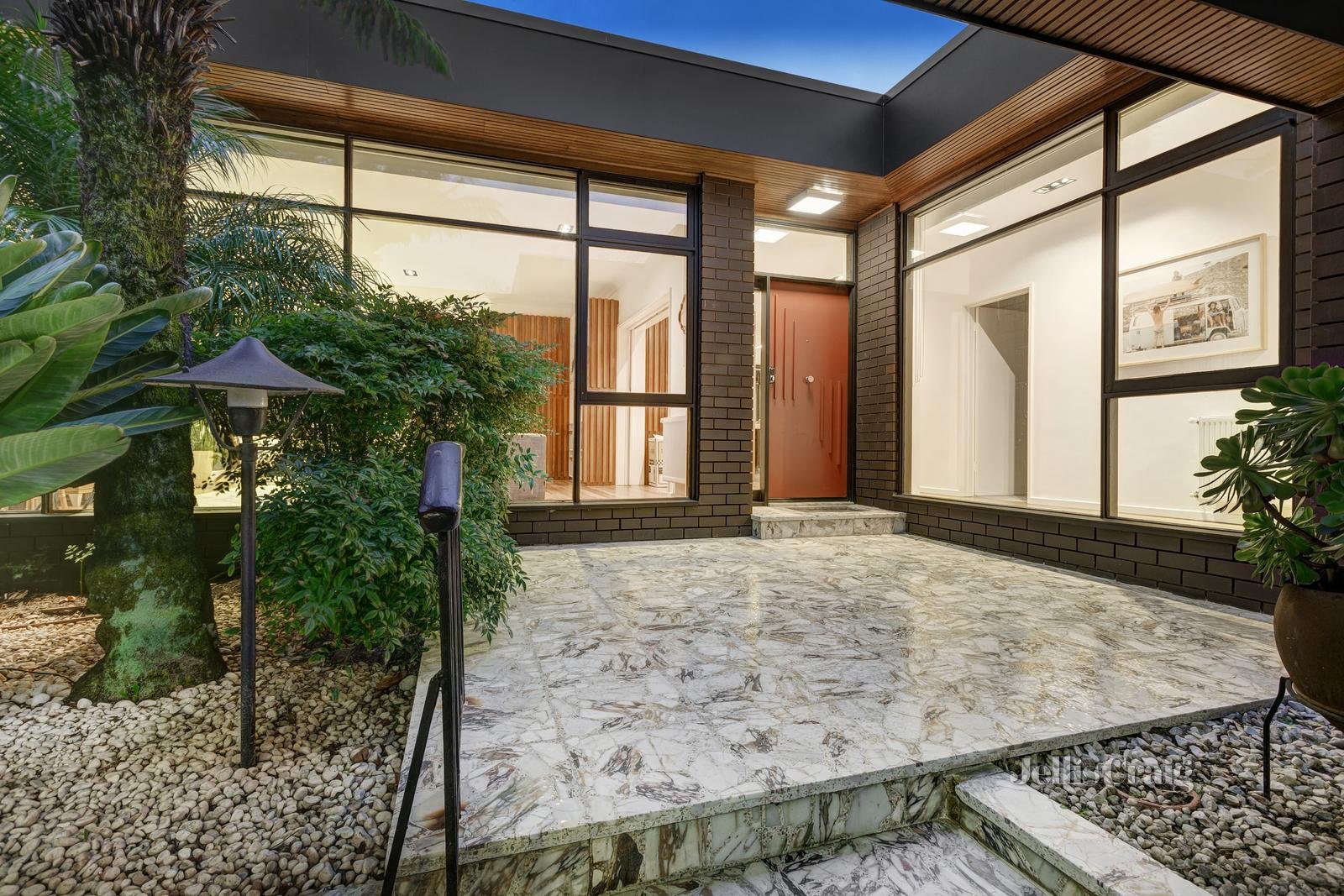 13 Virginia Court, Caulfield South image 3