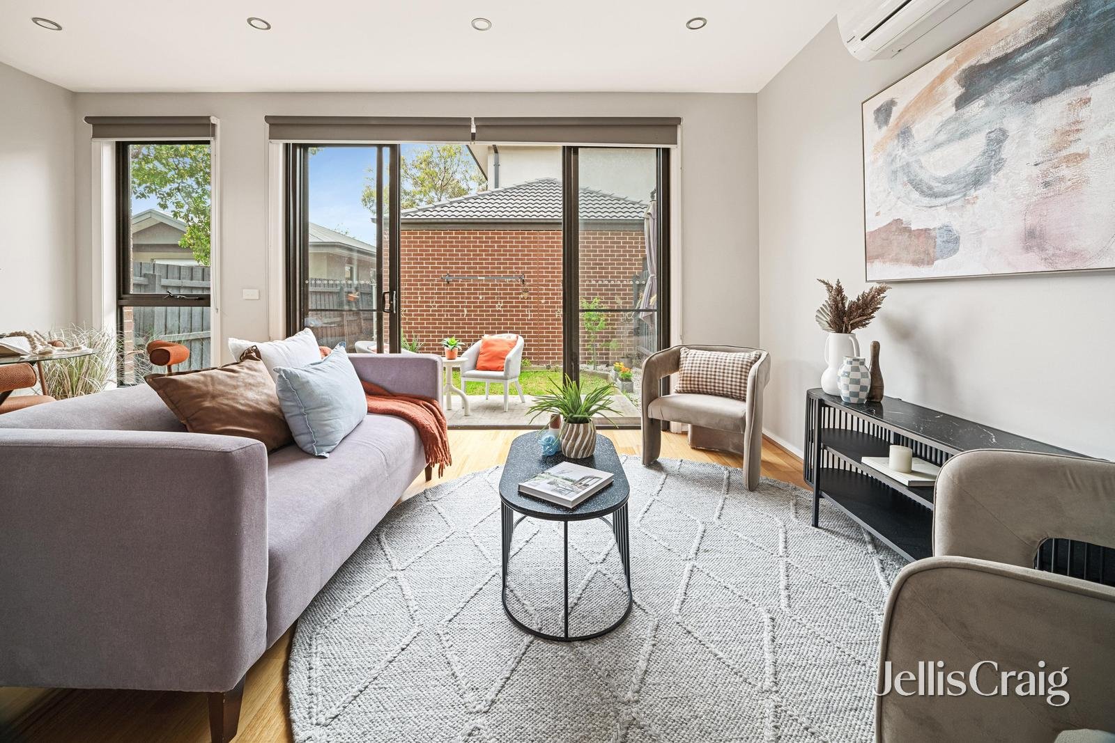 1/3 Wallace Avenue, Oakleigh South image 2