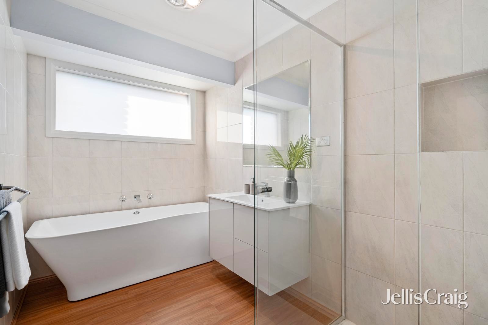 1/3 Wallace Way, Mooroolbark image 11