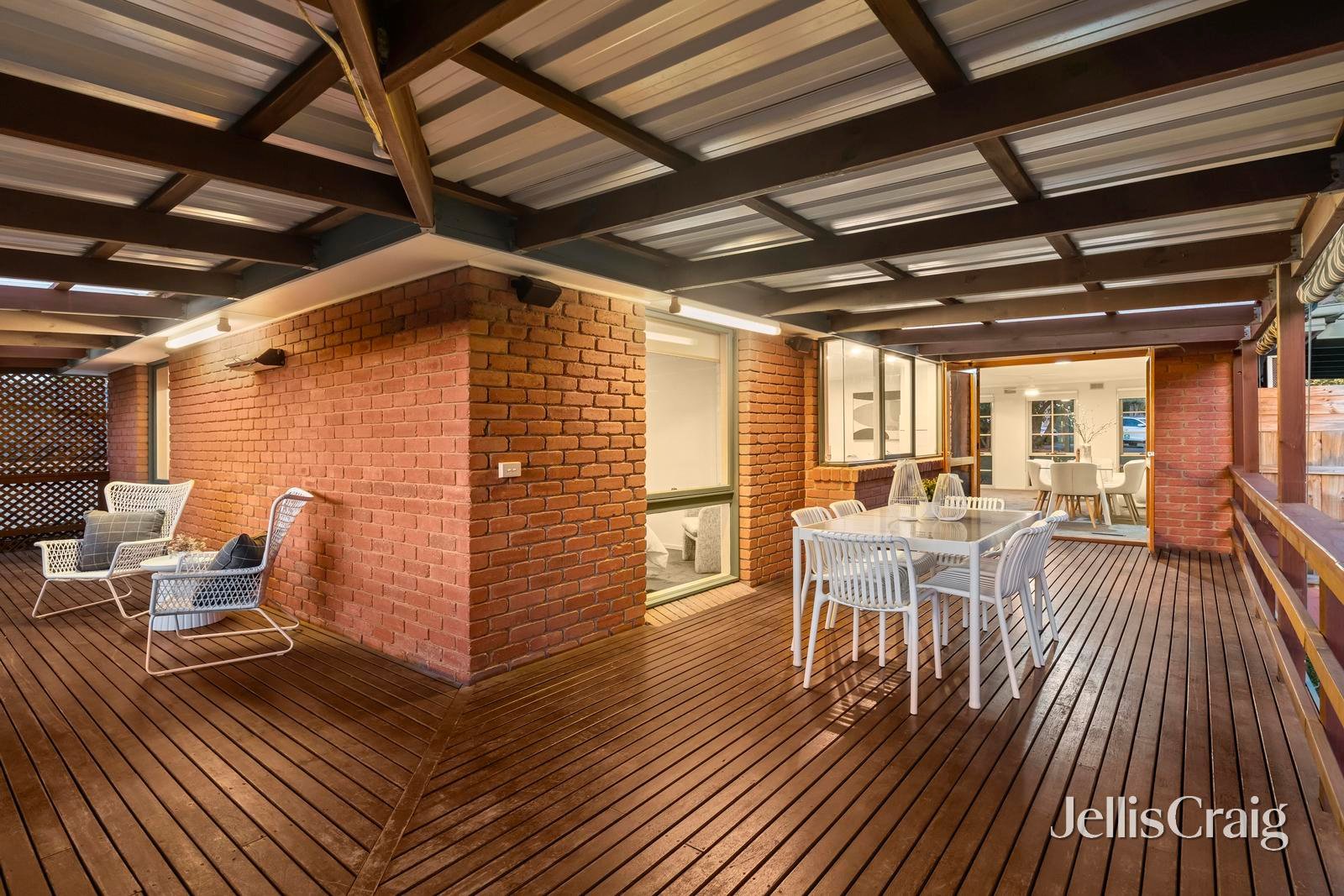 1/3 Wallace Way, Mooroolbark image 12