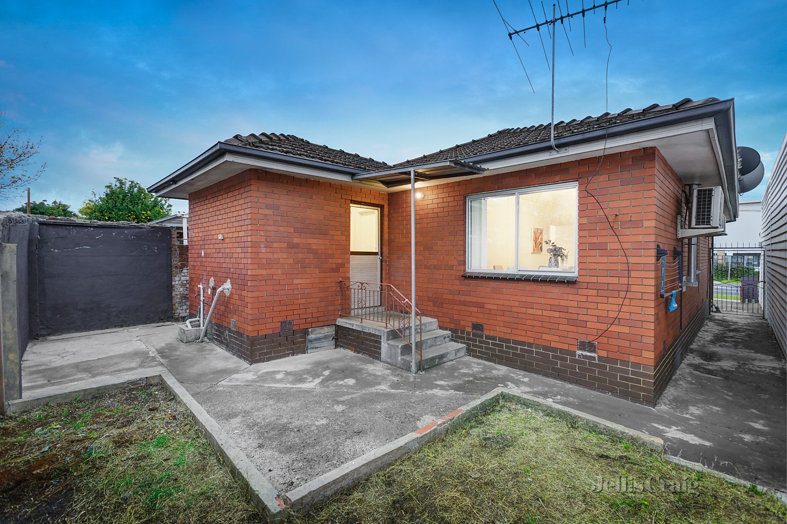 13 Walter Street, Seddon image 7