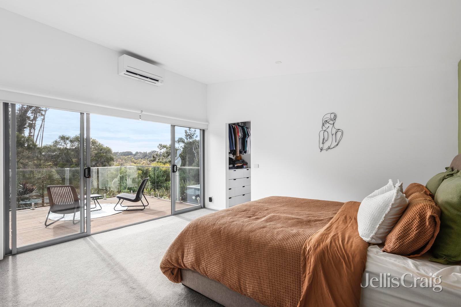 13 Wattle Grove, Wallington image 9