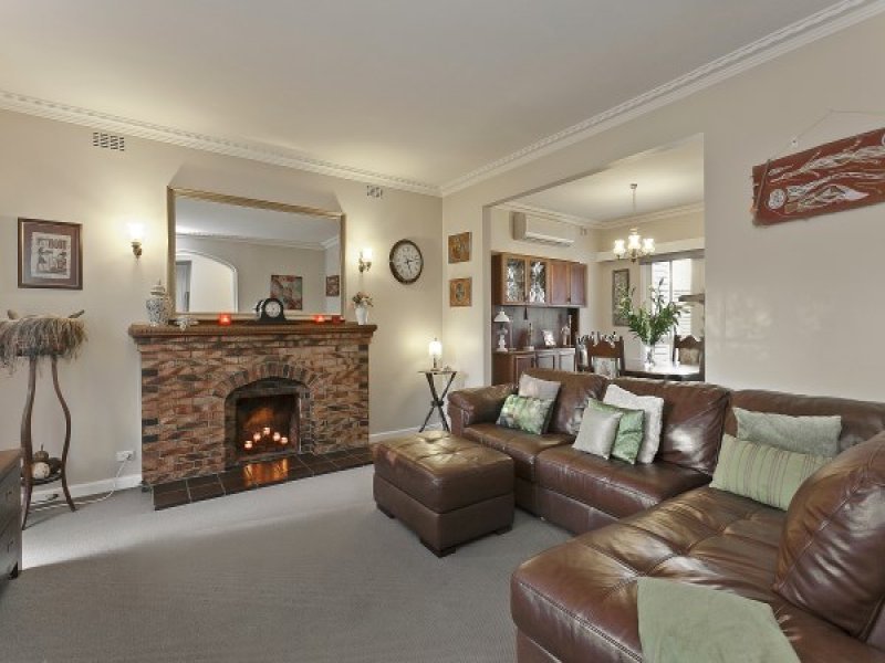 13 Wattle Street, Box Hill North image 6