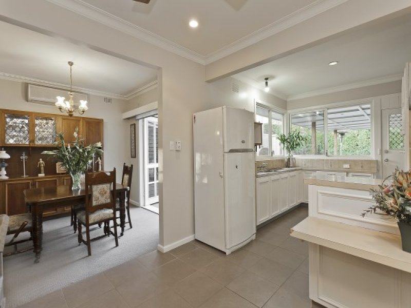 13 Wattle Street, Box Hill North image 8
