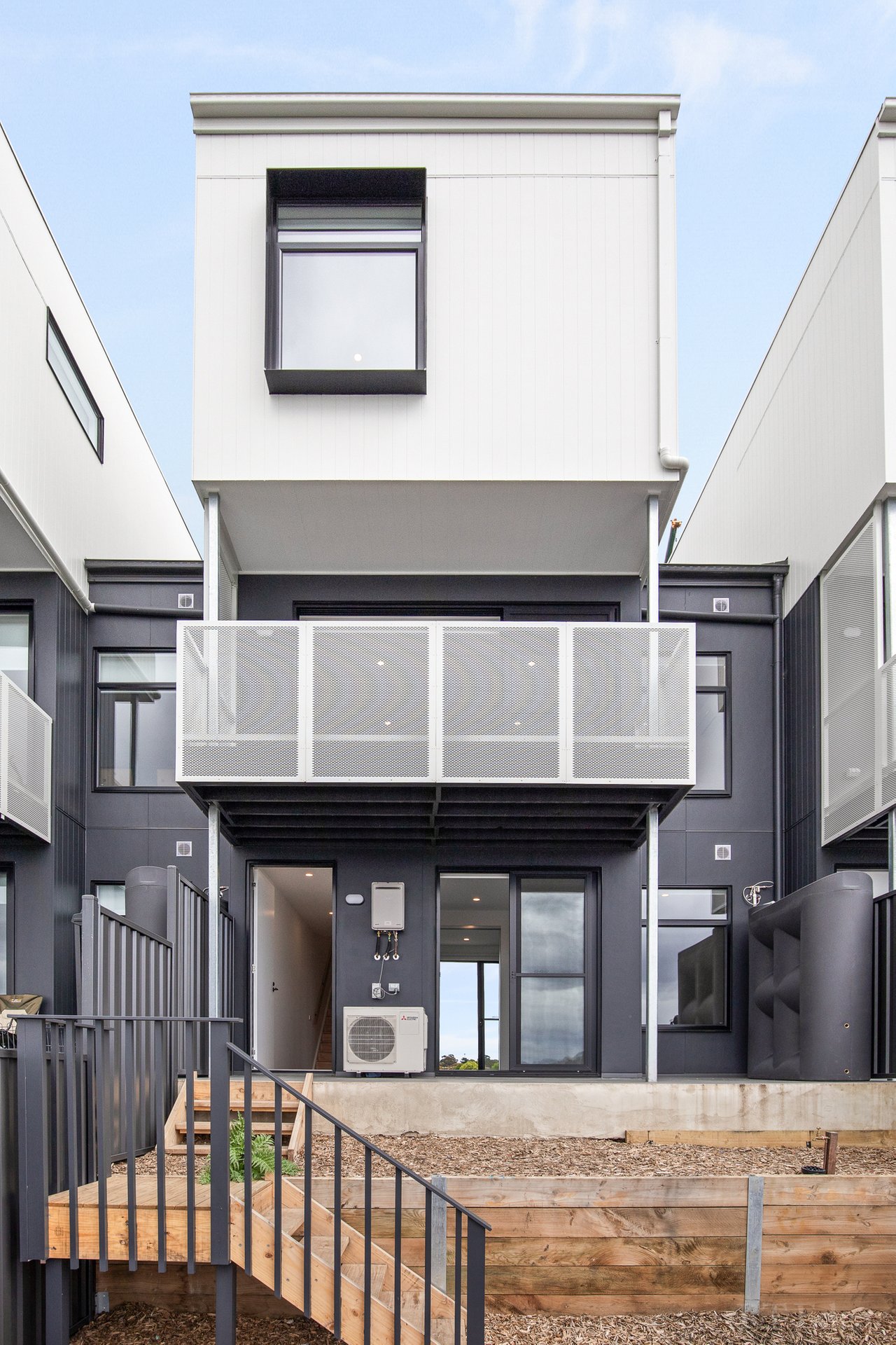 Property Gallery Thumbnail 15
