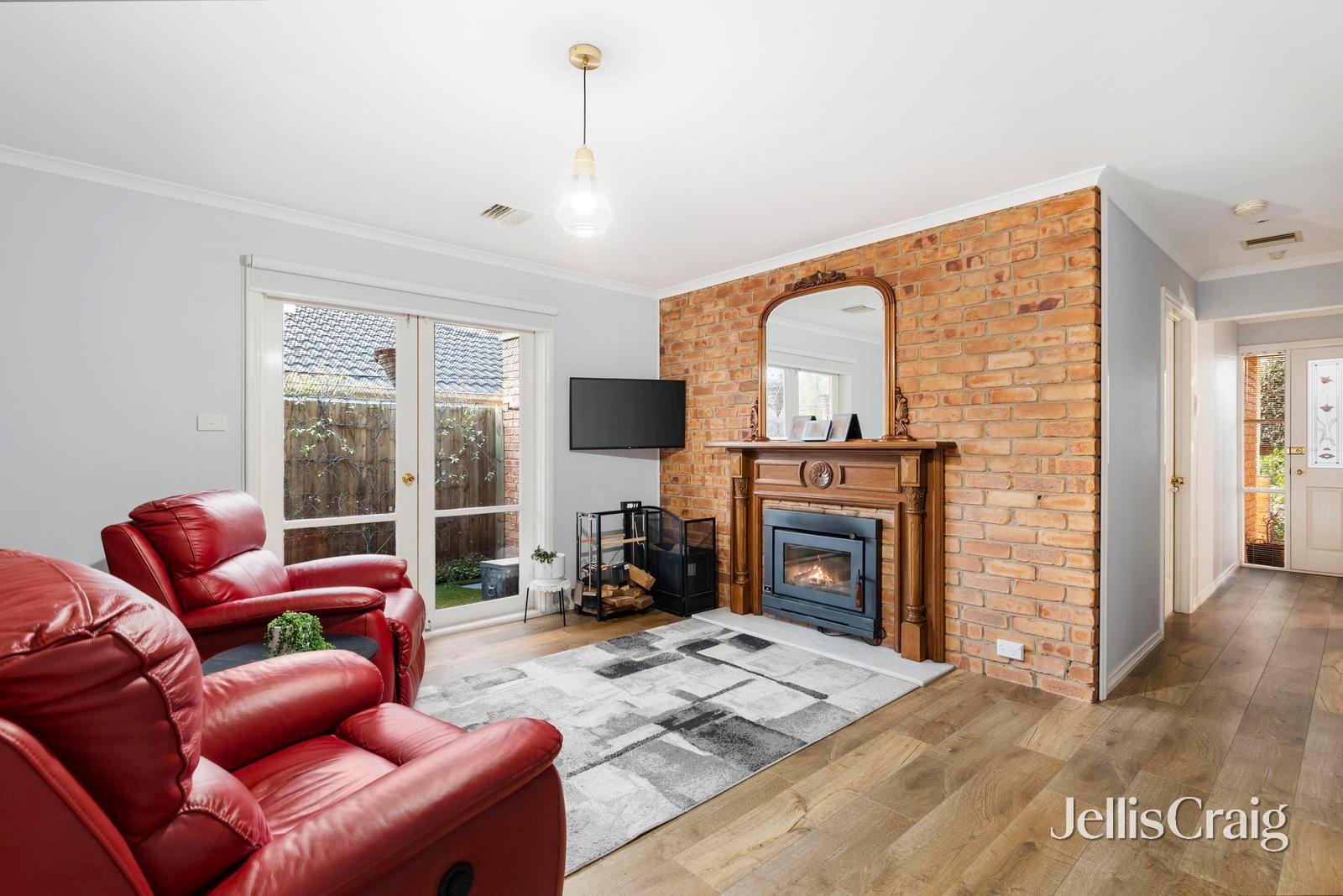 13 Wickham Court, Chirnside Park image 2