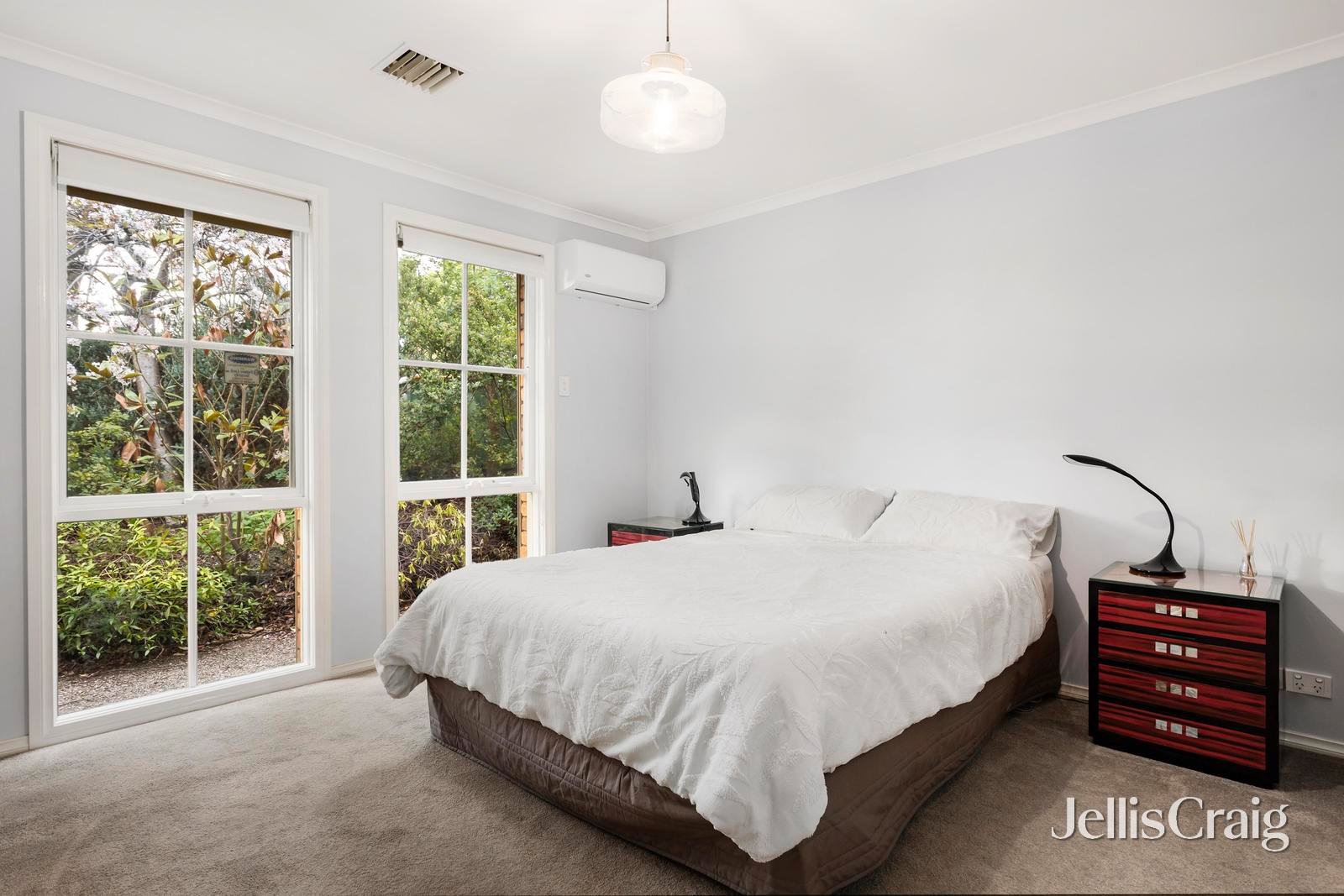 13 Wickham Court, Chirnside Park image 8