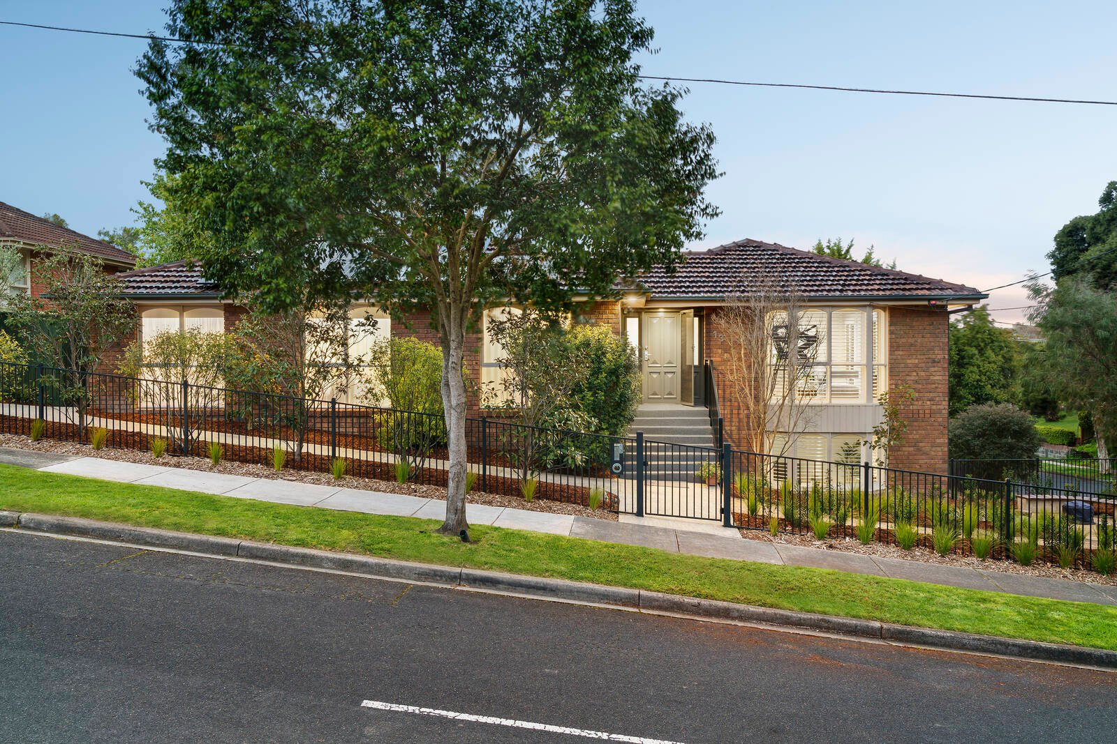 Property Gallery - Main Image