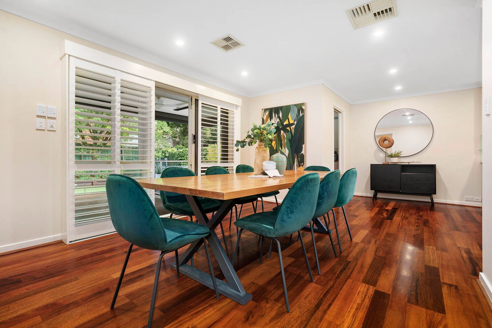 Property Gallery Thumbnail 3