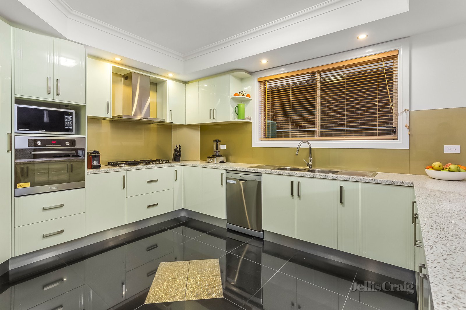 13 Winjeel Court, Braybrook image 3