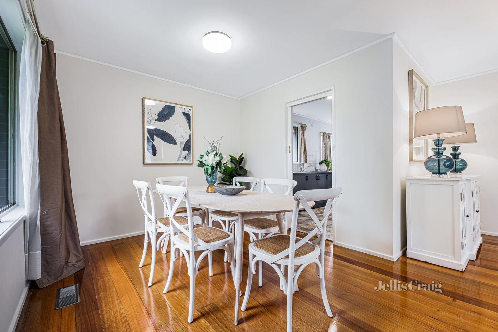 13 Woodlea Drive, Glen Waverley image 6