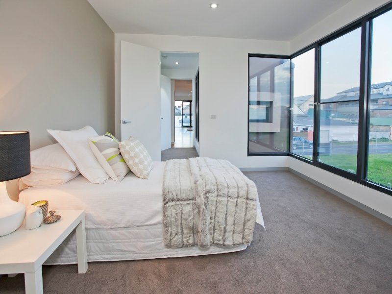 1/3 York Street, Geelong image 13