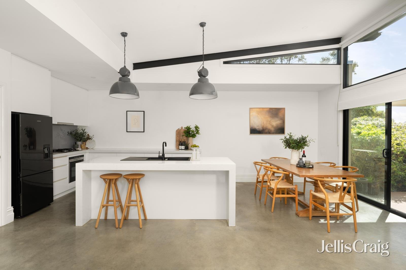 13 Young Street, Golden&nbsp;Point image 3