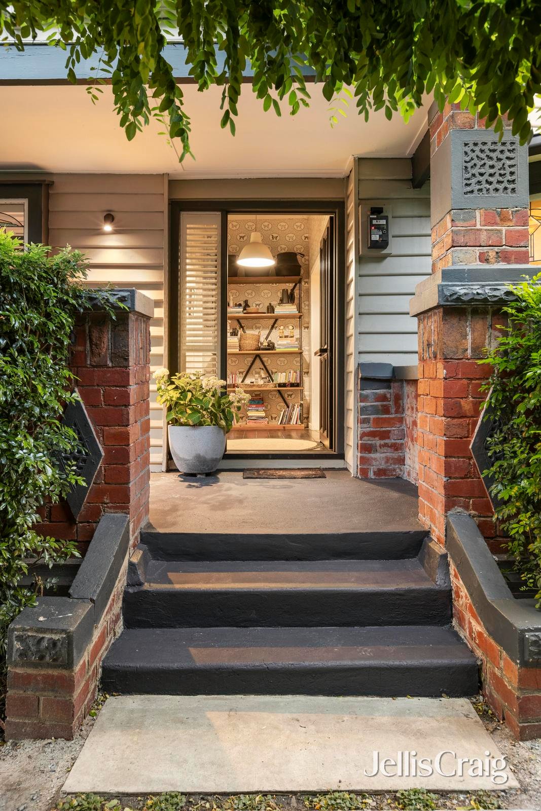 130 Arthurton Road, Northcote image 2