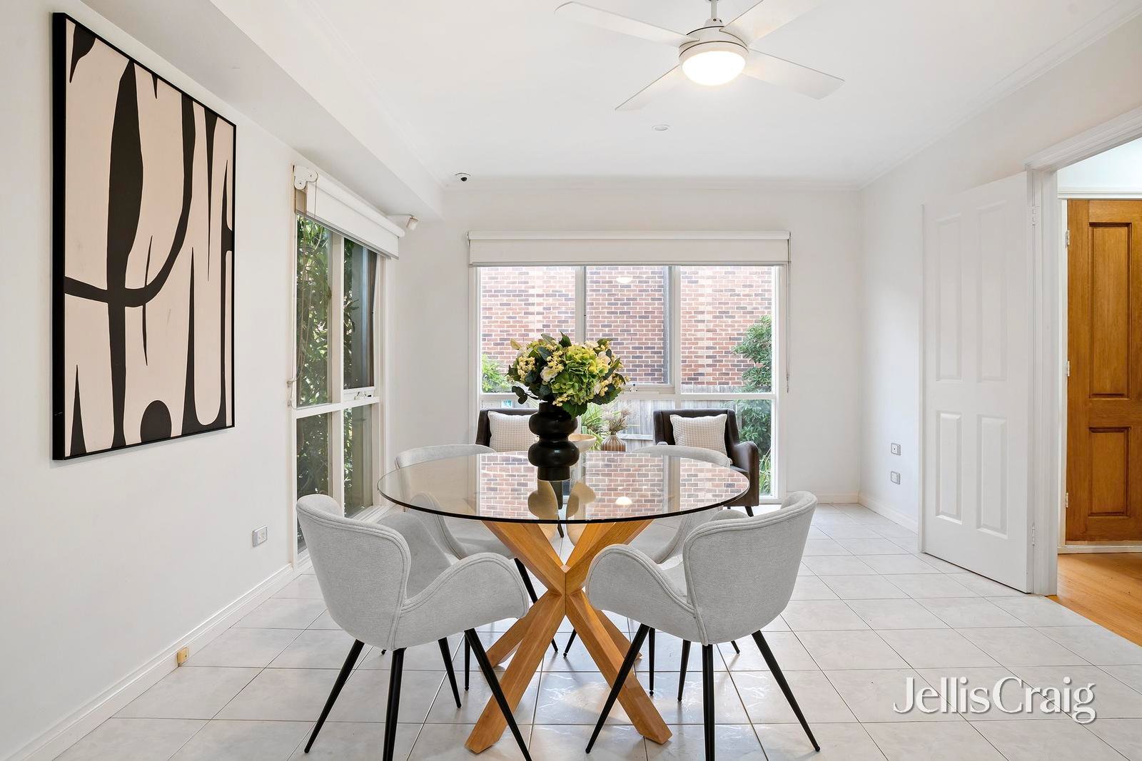 1/30 Baird Street South, Doncaster image 7