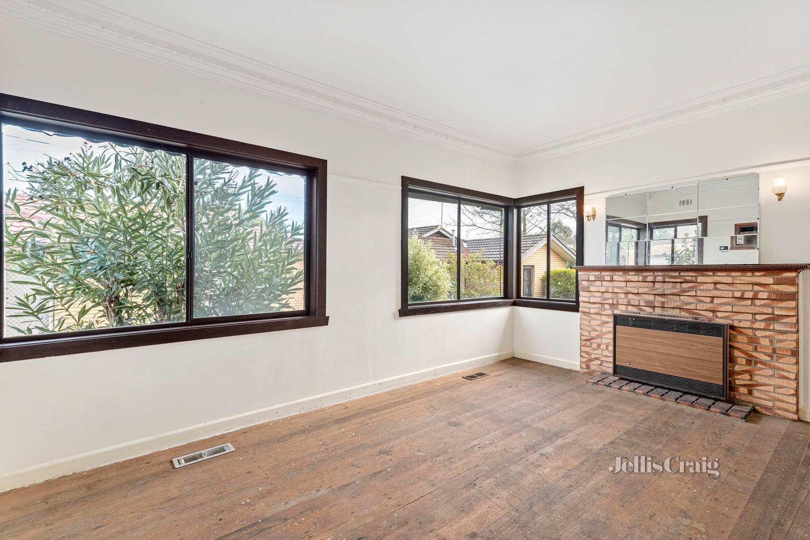1/30 Bedford Road, Ringwood image 2