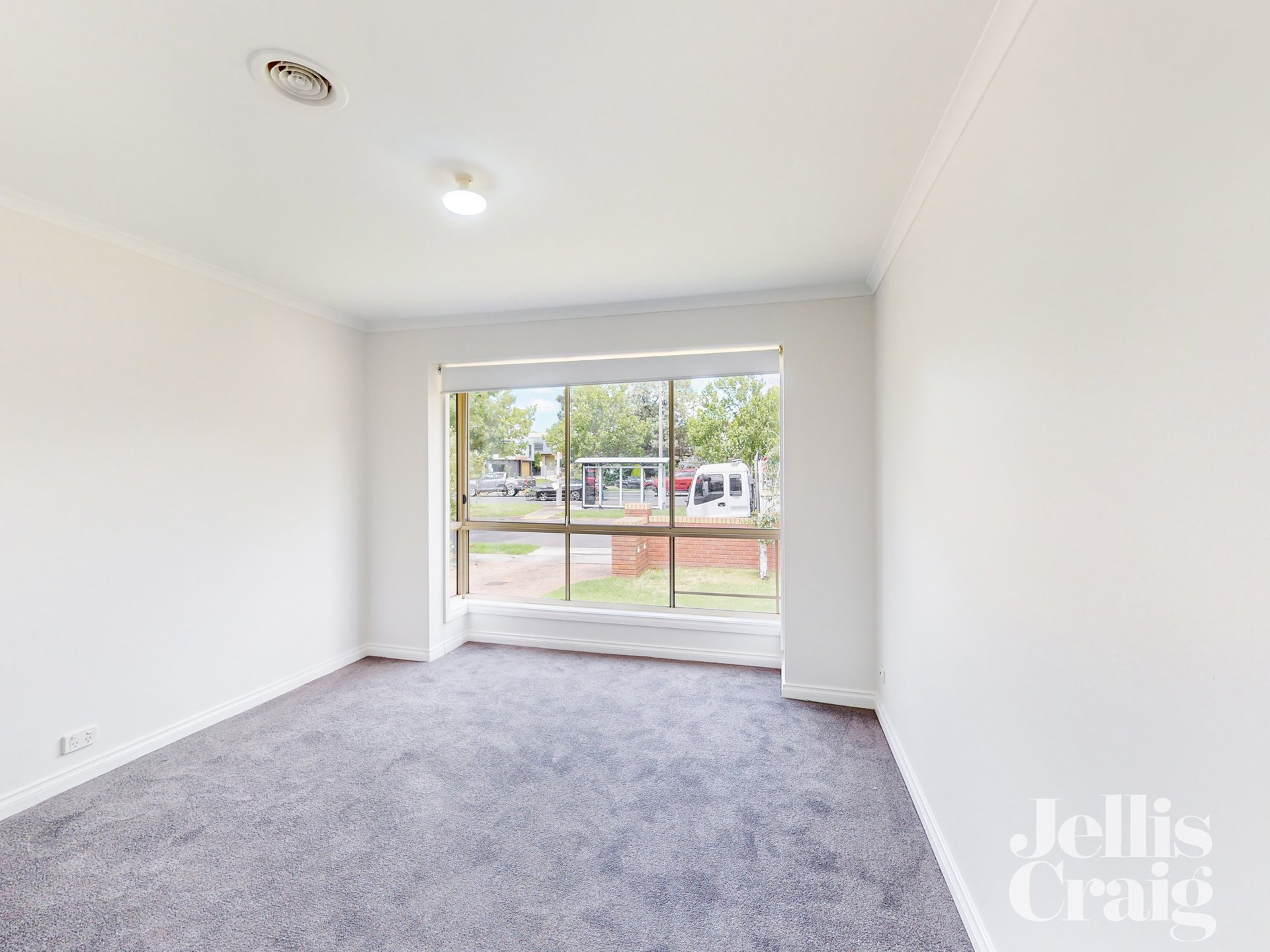 1/30 Bulla Road, Strathmore image 6