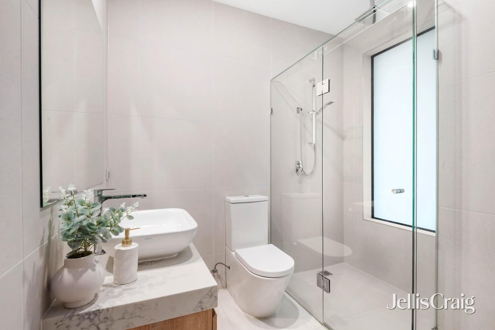 1/30 Calderwood Street, Bulleen image 11