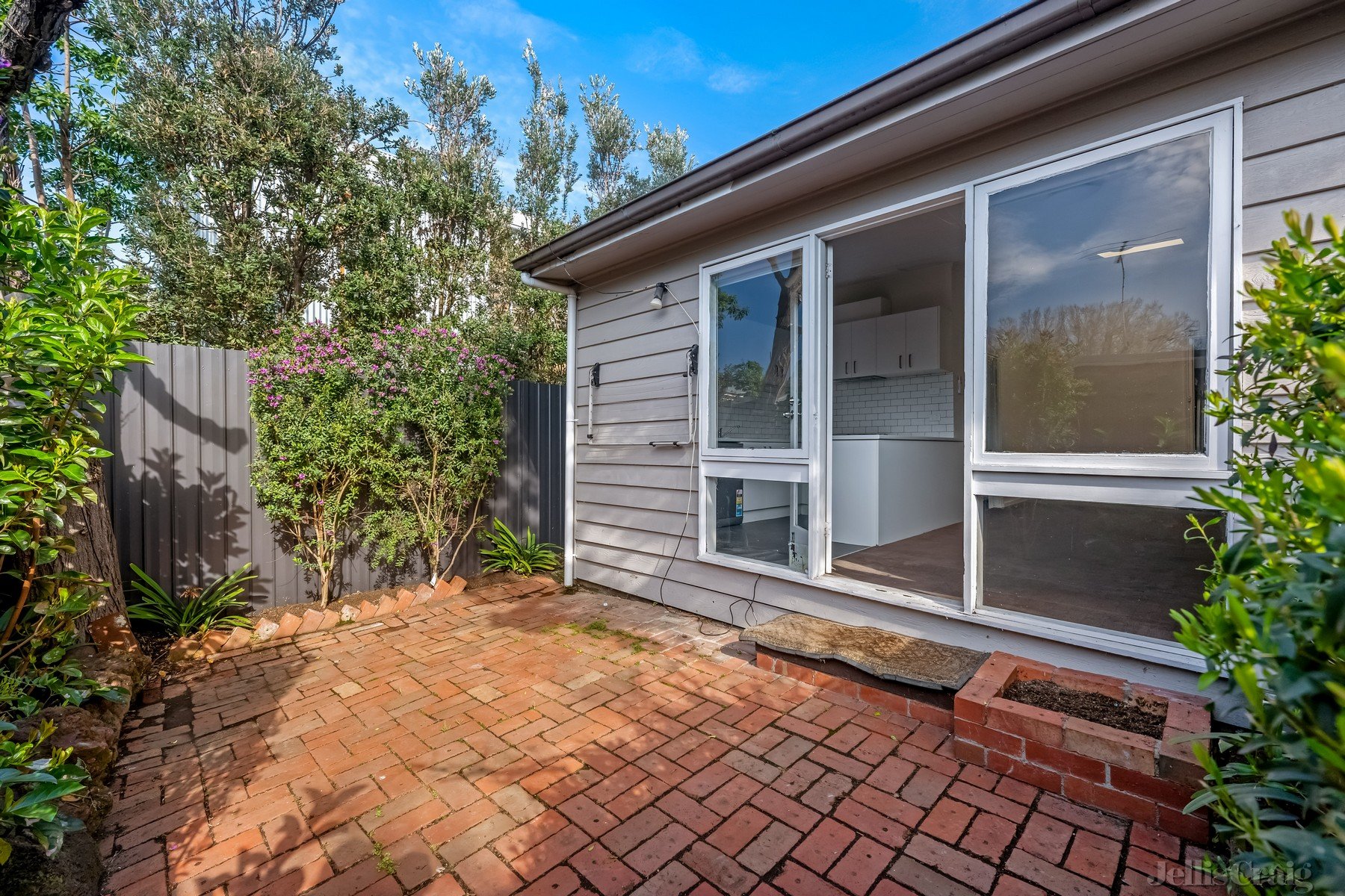 130 Charles Street, Abbotsford image 6