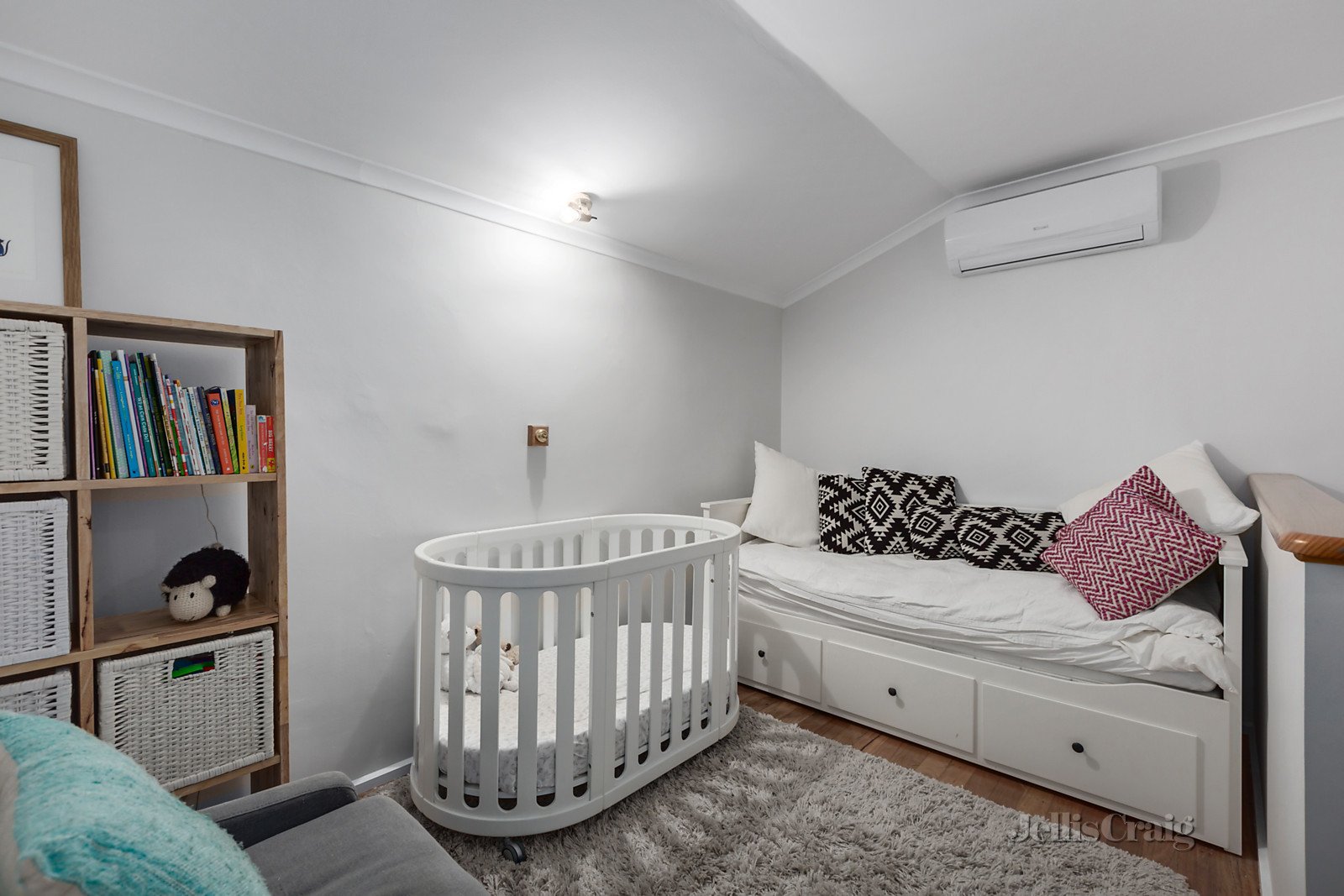 130 Curzon Street, North Melbourne image 10