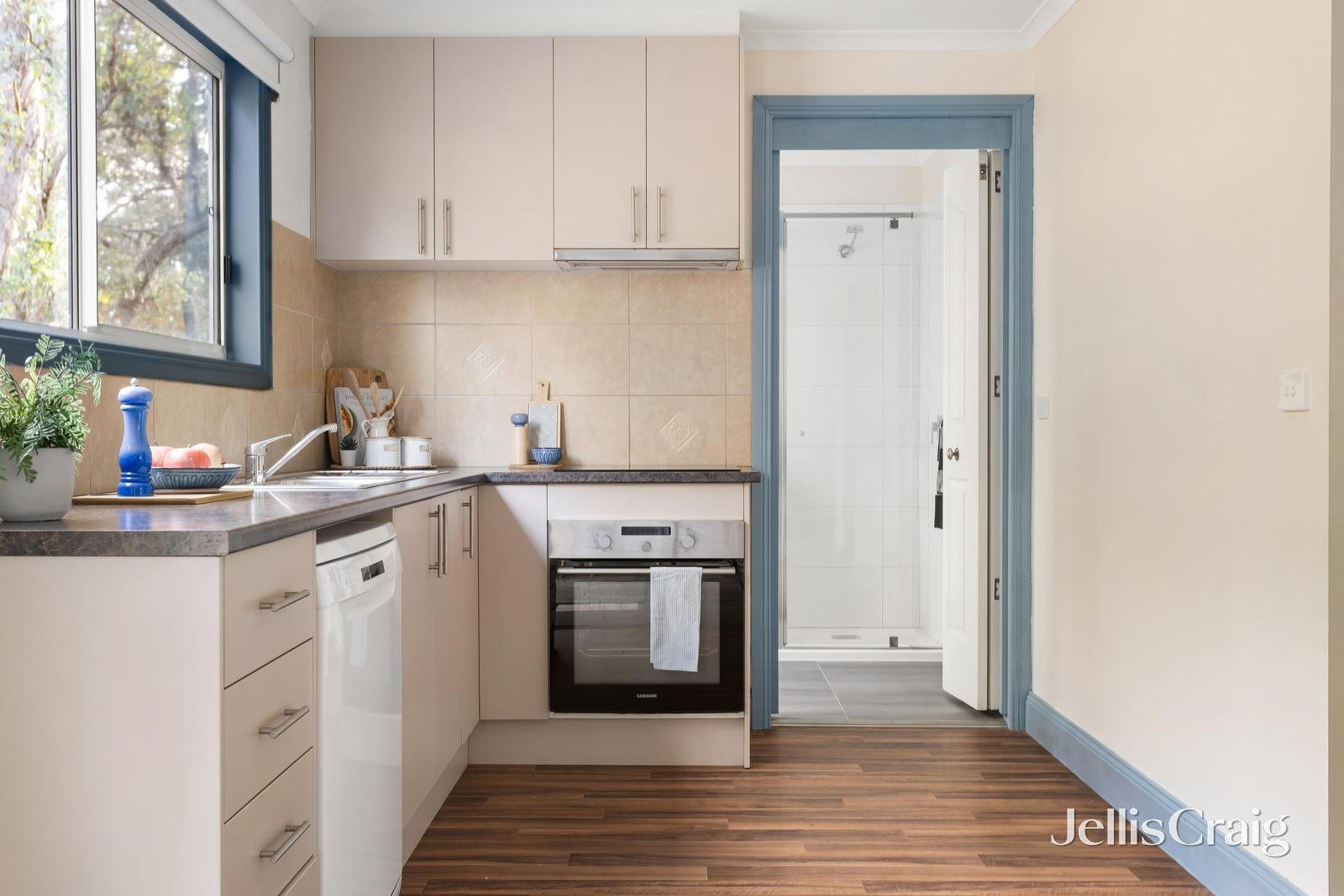 1/30 Daphne Crescent, Hurstbridge image 4