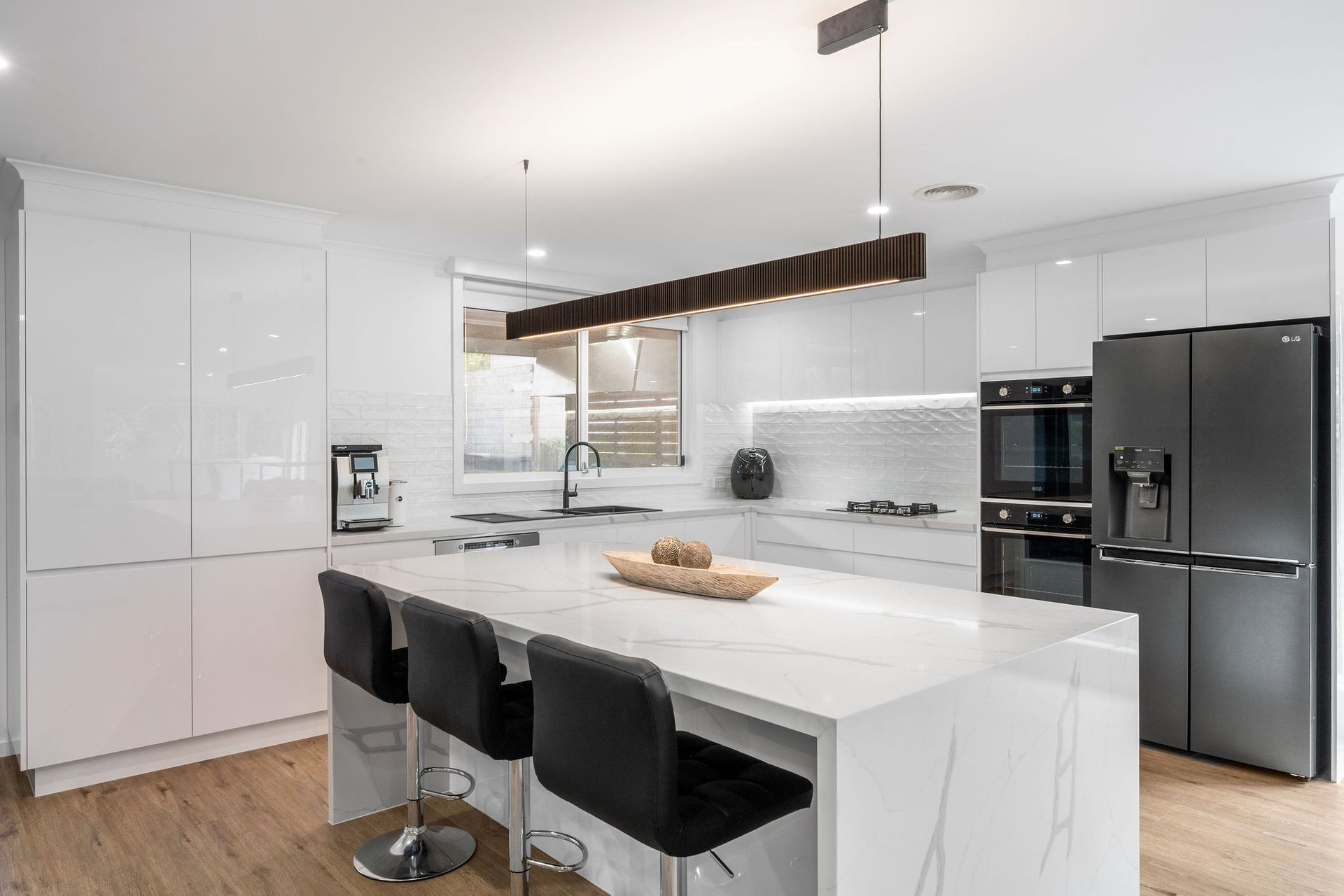 130 Dundas Street, Rye image 3