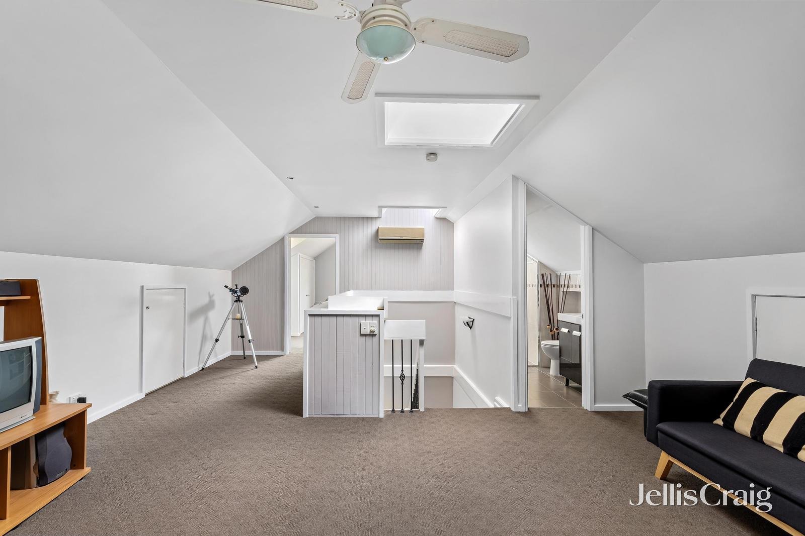 130 Grand Boulevard, Montmorency image 13