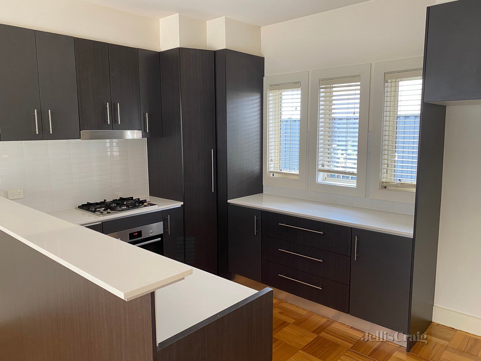 1/30 Heller Street, Brunswick image 2