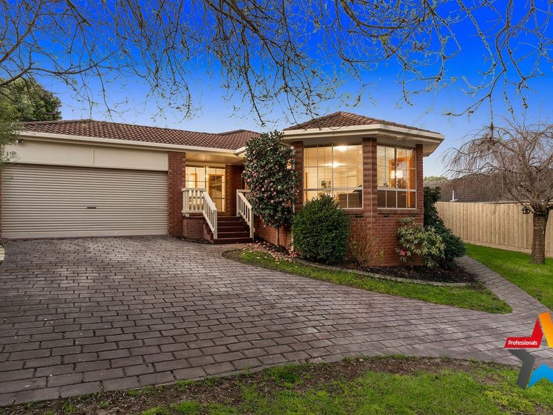 130 Lakeview Drive, Lilydale image 1