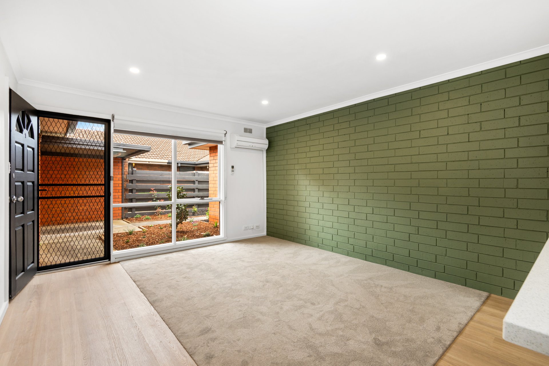 1/30 Matlock Street, Herne&nbsp;Hill image 5