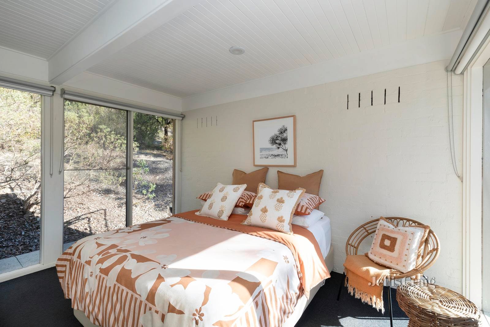 130 Meander Road, Hurstbridge image 13