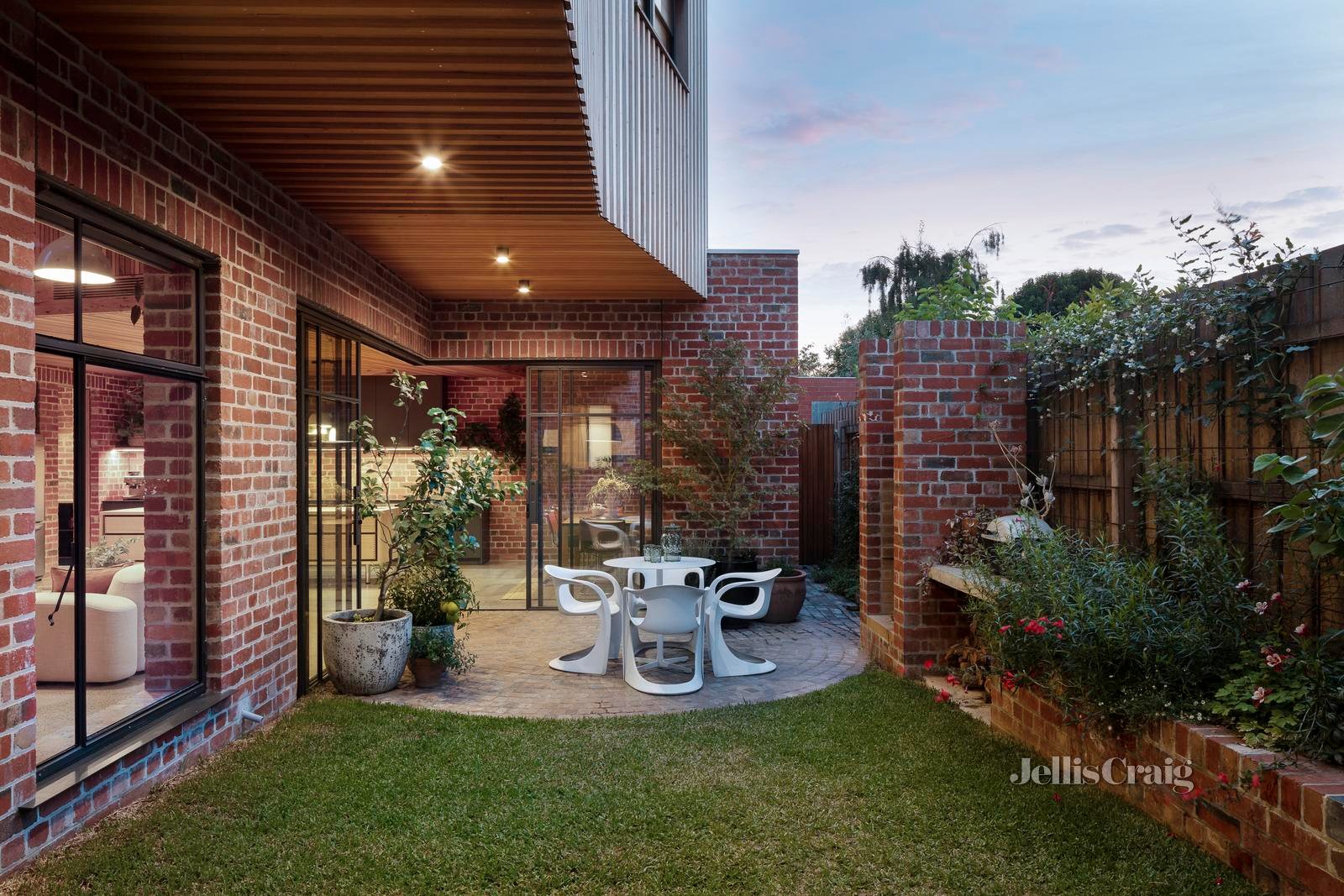 130 Mitchell Street, Northcote image 8