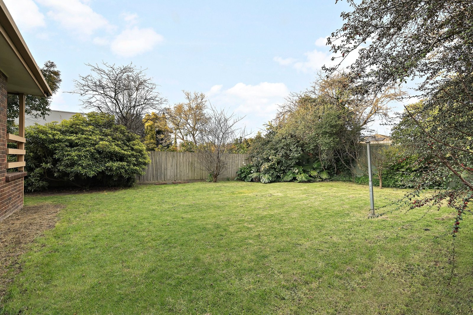 Property Gallery Thumbnail 11