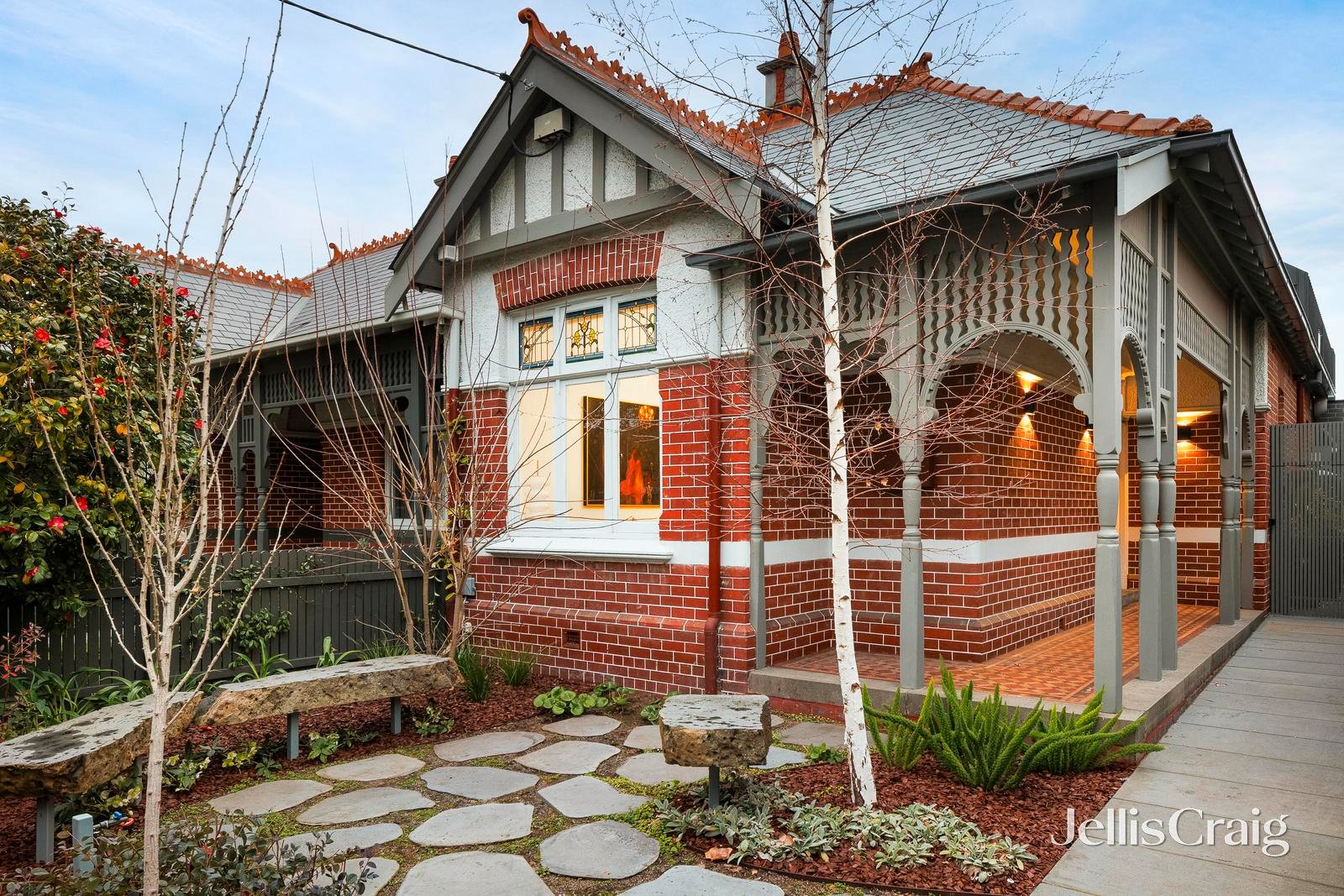 130 Page Street, Middle Park image 1